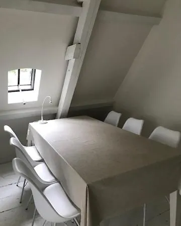 Vlasoven Loft Apartment